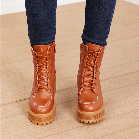 Lace Up Tan Platform Fall Boots - Picture 8 of 9